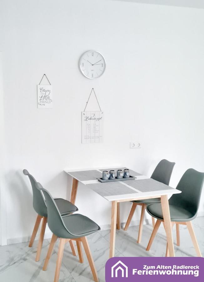 Ferienwohnung Zum Alten Radlereck Lauchhammer Exterior foto